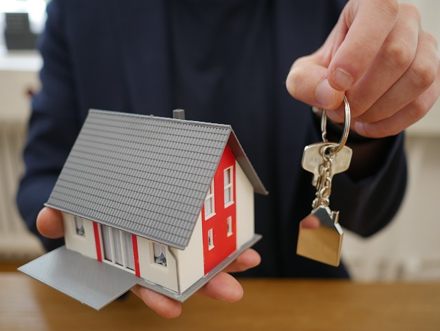 property-insurance-640x480-91149310.jpeg