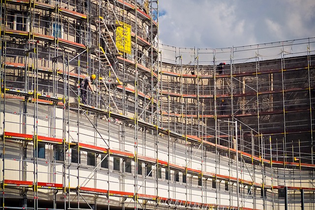 commercial-construction-640x480-63685003.jpeg