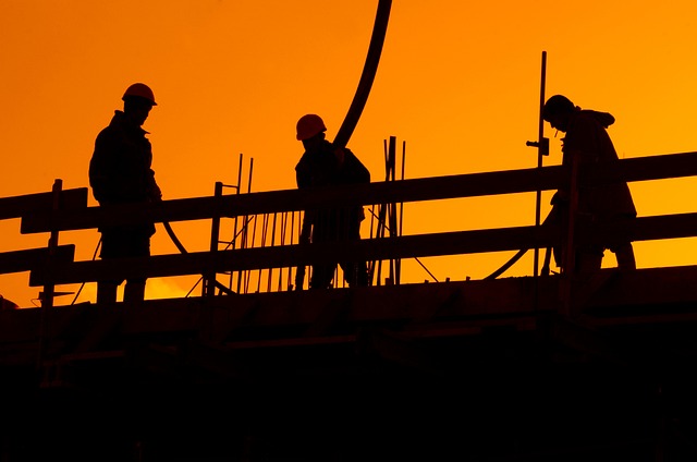 commercial-construction-640x480-84848830.jpeg