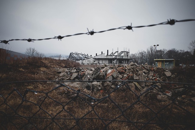 disaster-reconstruction-640x480-80910562.jpeg