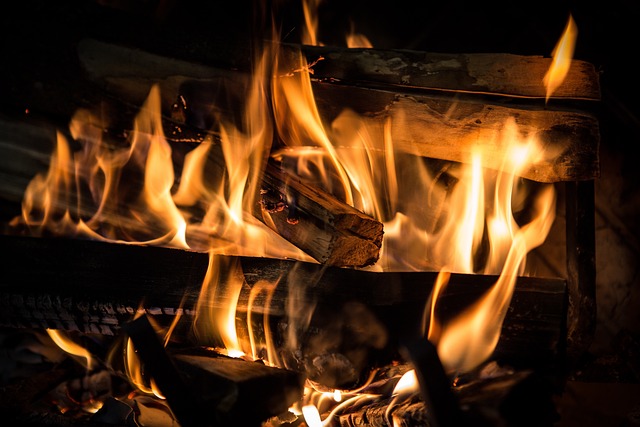 fire-restoration-640x480-80305392.jpeg