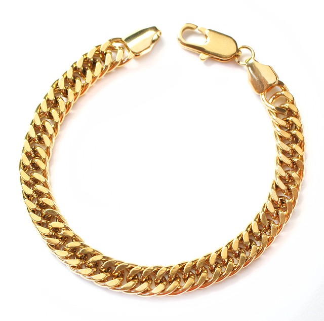 jewelry-insurance-640x480-38133846.jpeg