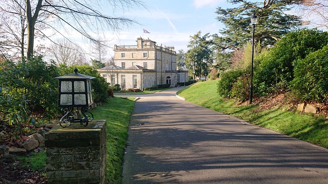 property-insurance-640x480-57592087.jpeg