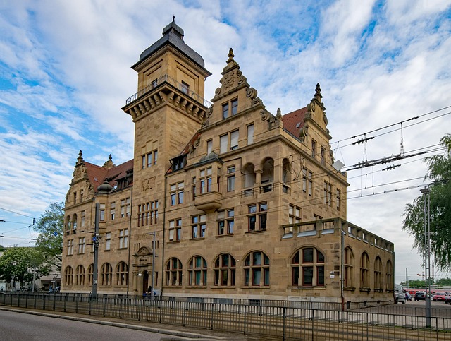 Post Frame Buildings