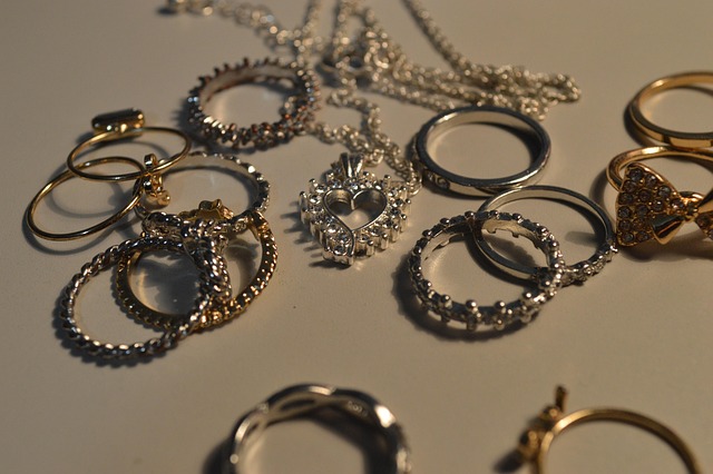 jewelry-insurance-640x480-20580998.jpeg