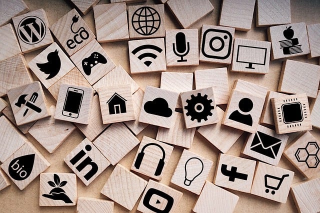 social-media-marketing-640x480-13941076.jpeg