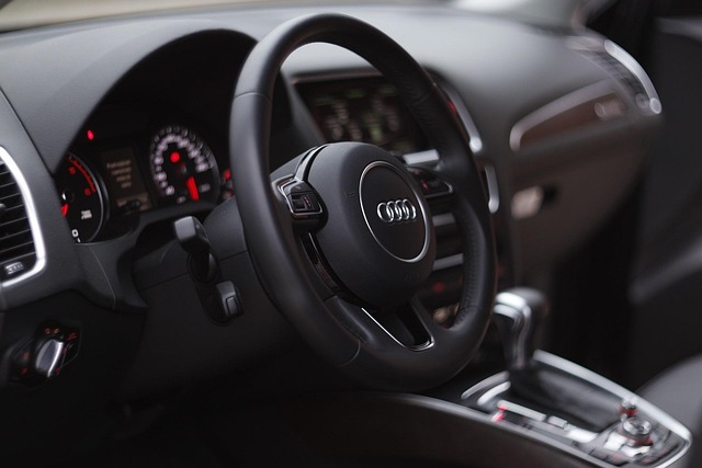 auto-repairshop-marketing-640x480-10187758.jpeg