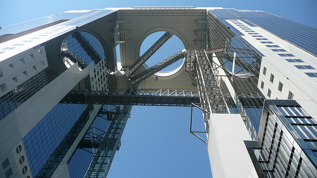 metal-buildings-640x480-11382806.jpeg