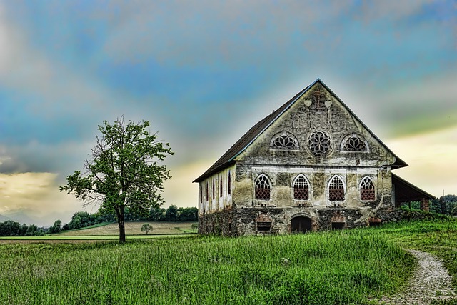 Post Frame Buildings