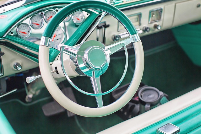 auto-repairshop-marketing-640x480-41719906.jpeg